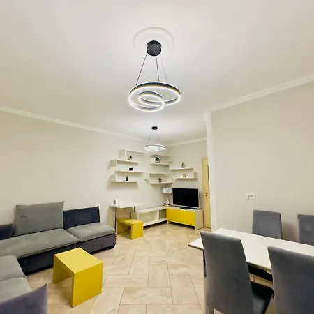 - Ggpremiumstays - In The Heart Of Center Cozy - Airport Shuttle - Private Parking * Tiran